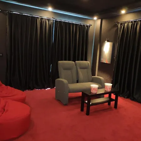 Pinky Hotell 4*