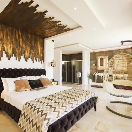 Hotel Pinky Kaş