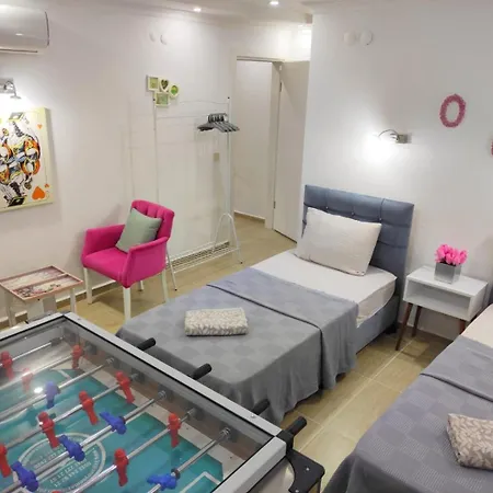 Hotell Pinky 4*